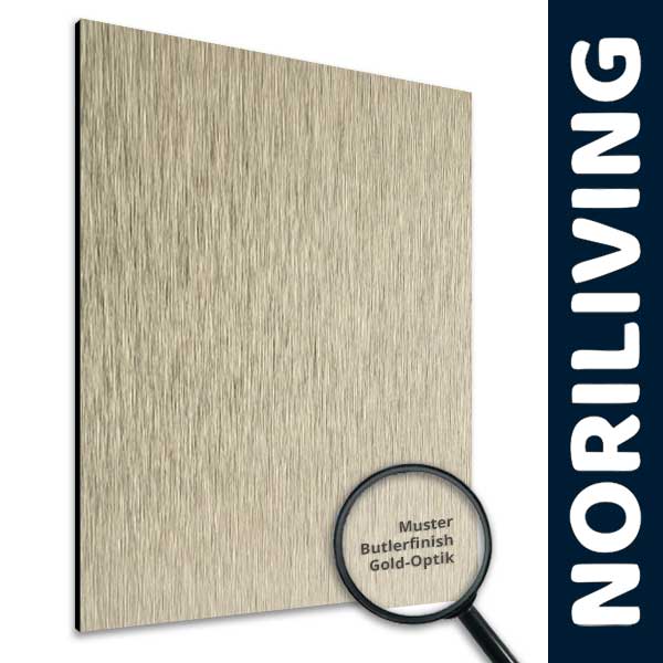 Musterplatte mit Butlerfinish-Gold-Optik von Noriliving Nahaufnahme einer Musterplatte mit texturiertem Butlerfinish in Gold-Optik, Markenname Noriliving sichtbar