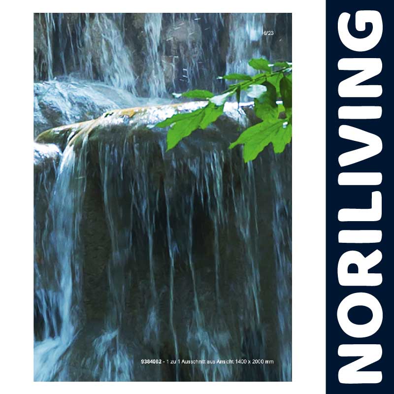 Dekorative Leinwand mit Wasserfallmotiv für eine beruhigende Atmosphäre Leinwanddruck mit Wasserfall, umgeben von grünen Blättern, ideal zur Raumgestaltung